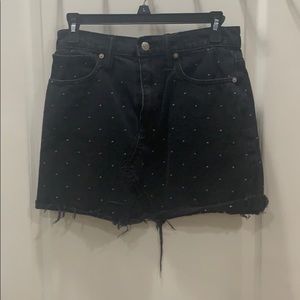Madewell Black distressed denim skirt